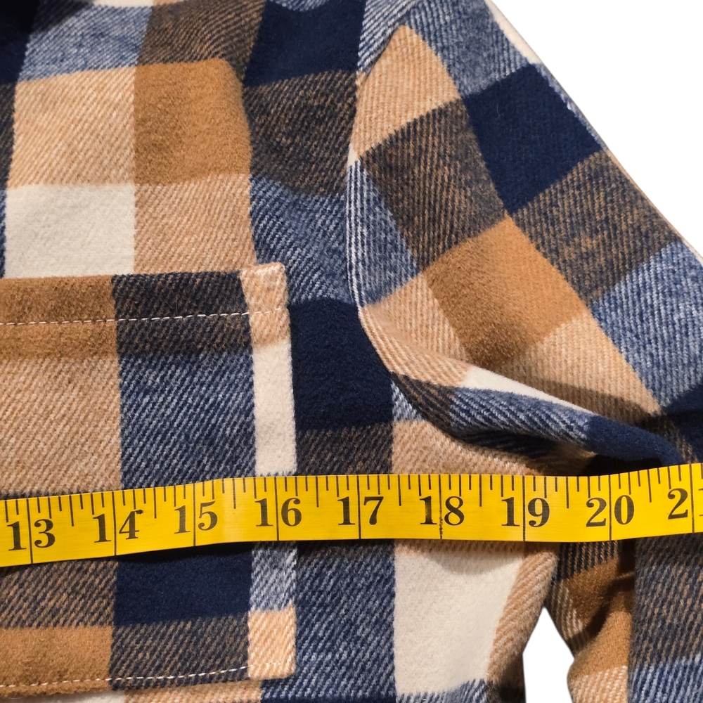Old Navy Blue and Tan Checkered Flannel Jacket Shirt Sz 16 Youth - Picture 6 of 6